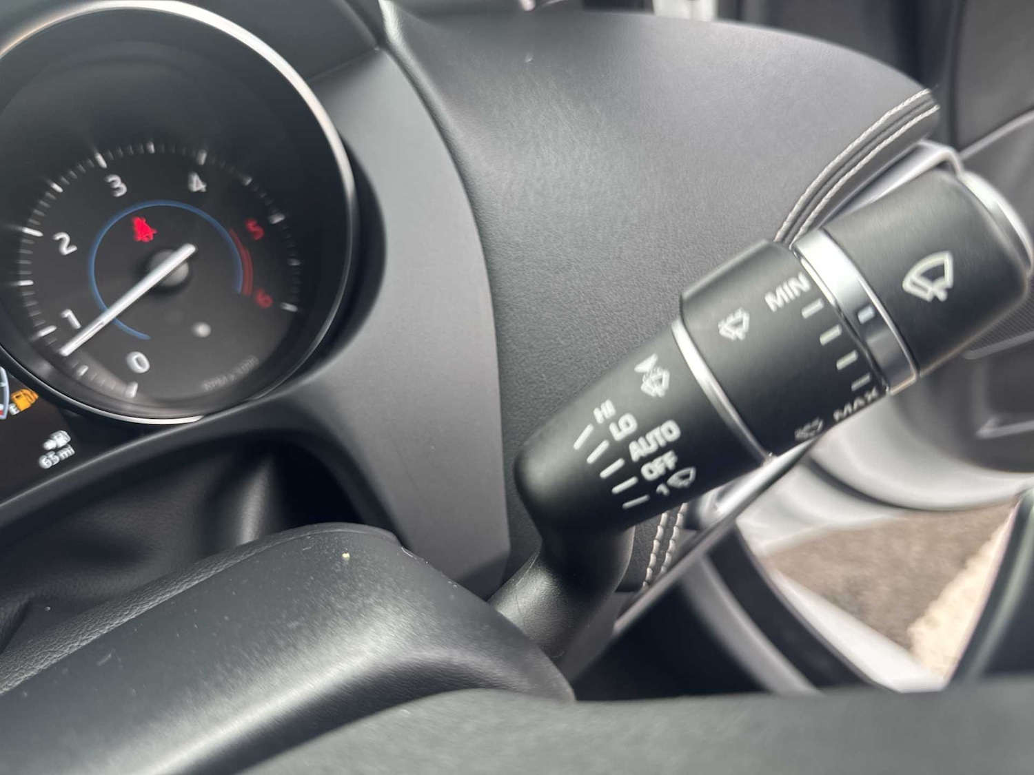 Used Jaguar XE 2018 for sale - 76477255: Photo 25