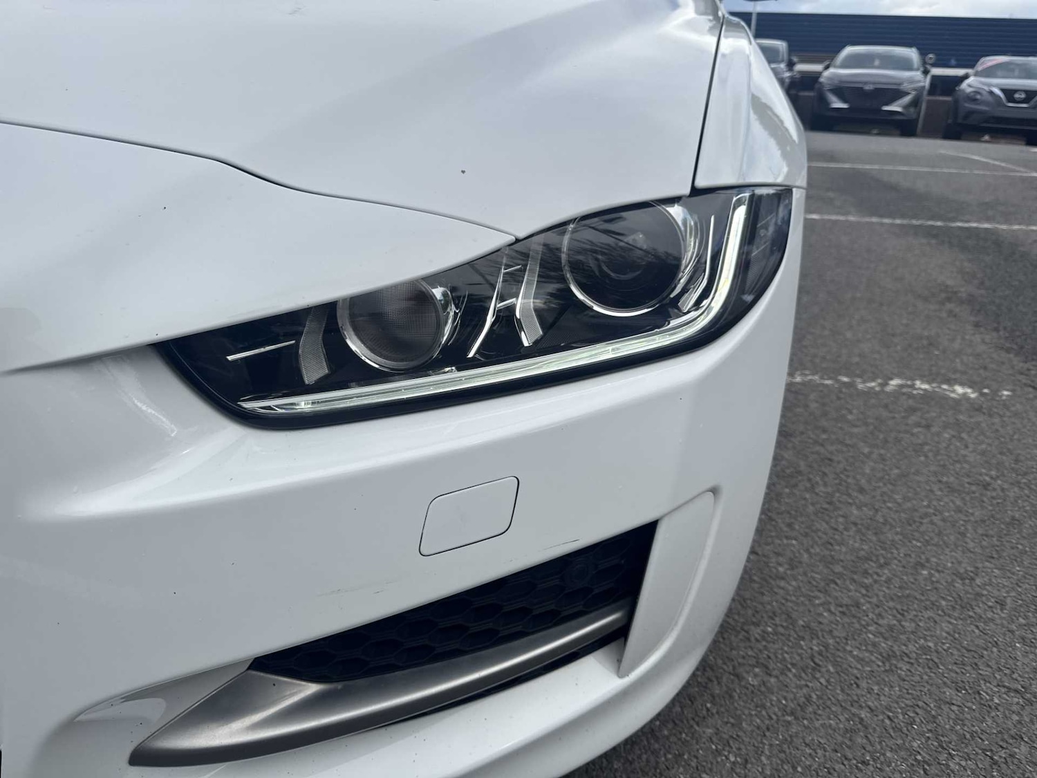Used Jaguar XE 2018 for sale - 76477255: Photo 27