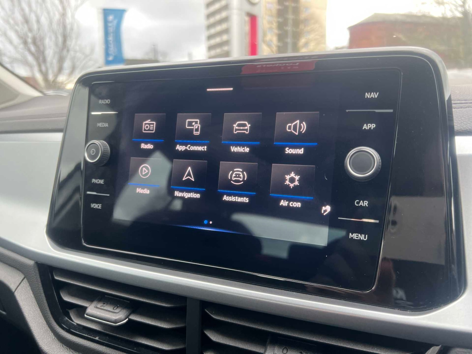 Used Volkswagen T-Roc 2023 for sale - 78011639: Photo 10