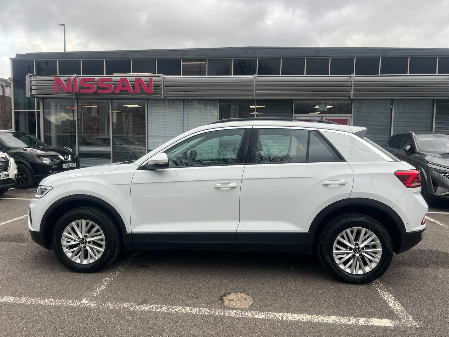 Used Volkswagen T-Roc 2023 for sale - 78011639: Photo 18