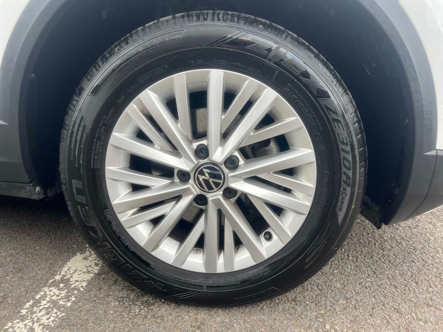 Used Volkswagen T-Roc 2023 for sale - 78011639: Photo 6