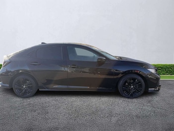 Used Honda Civic 2018 for sale - 78340381: Photo