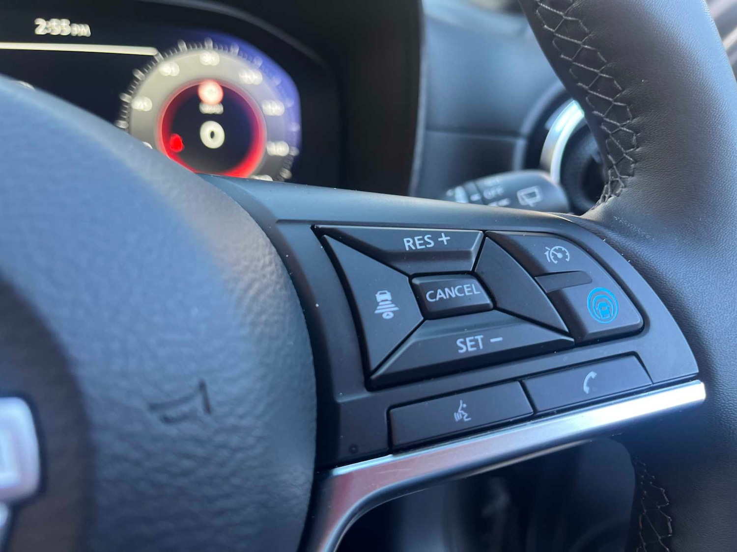 Used Nissan Juke 2024 for sale - 76387232: Photo 23