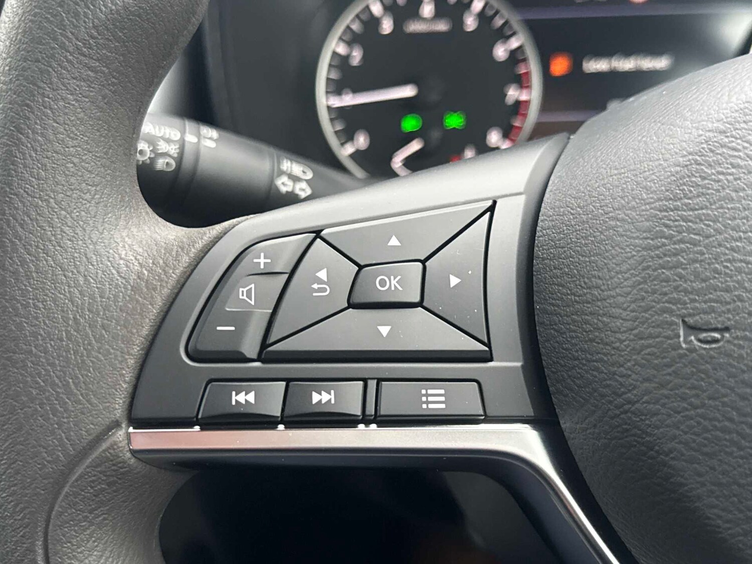 Used Nissan Juke 2025 for sale - 77590350: Photo 24