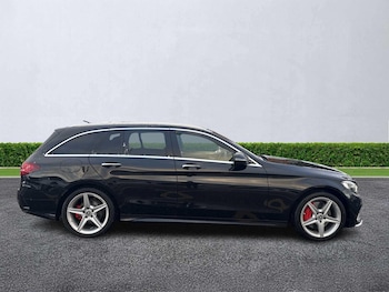 Used Mercedes-Benz C Class 2016 for sale - 77542480: Photo