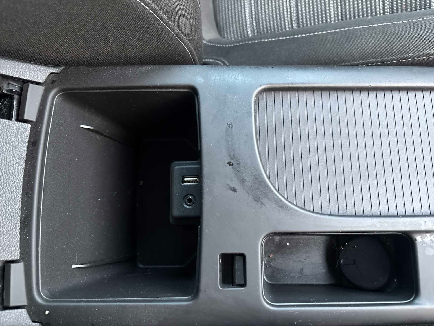 Used Vauxhall Insignia 2016 for sale - 77056799: Photo 28