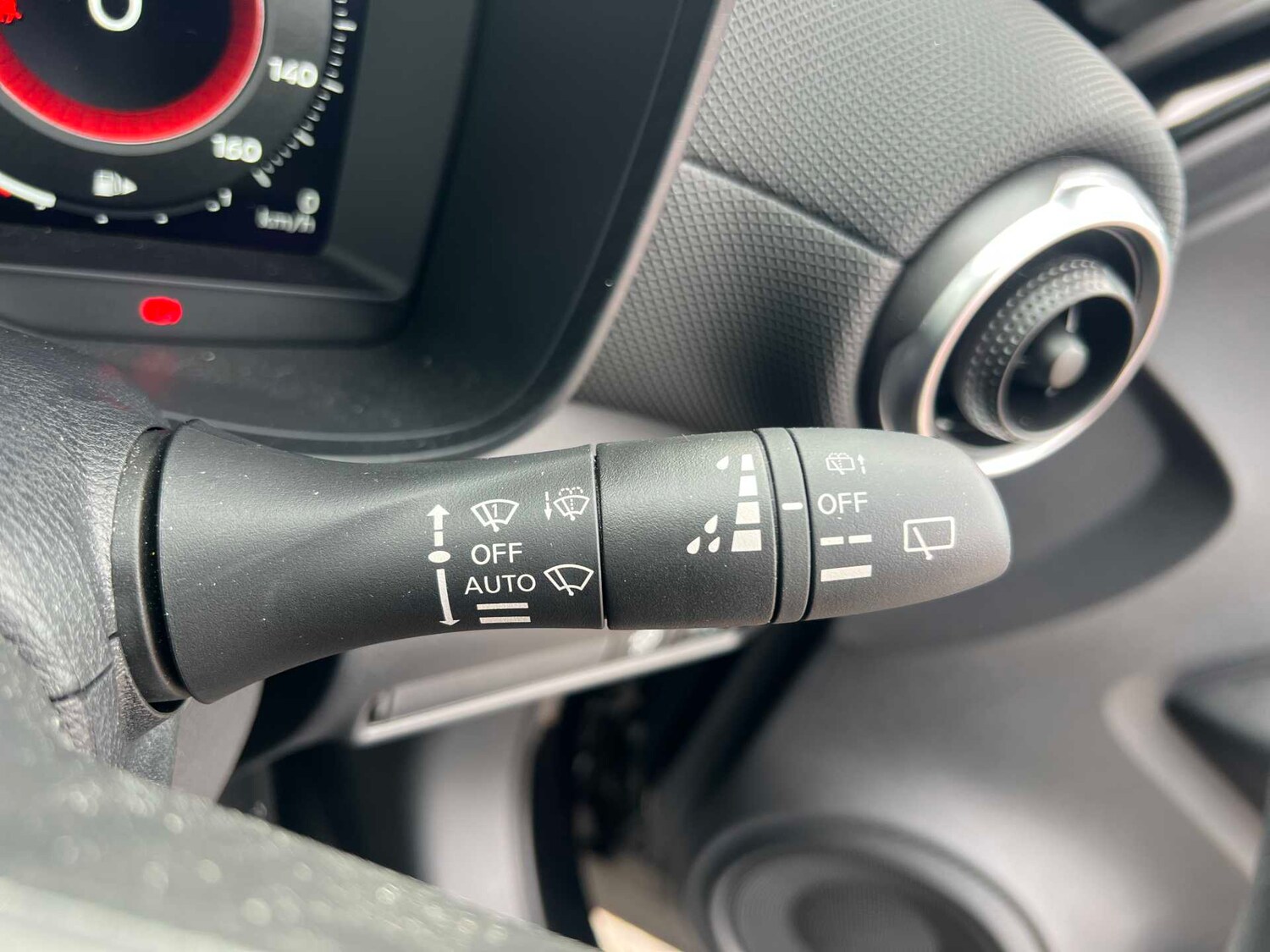 Used Nissan Juke 2025 for sale - 78196216: Photo 25