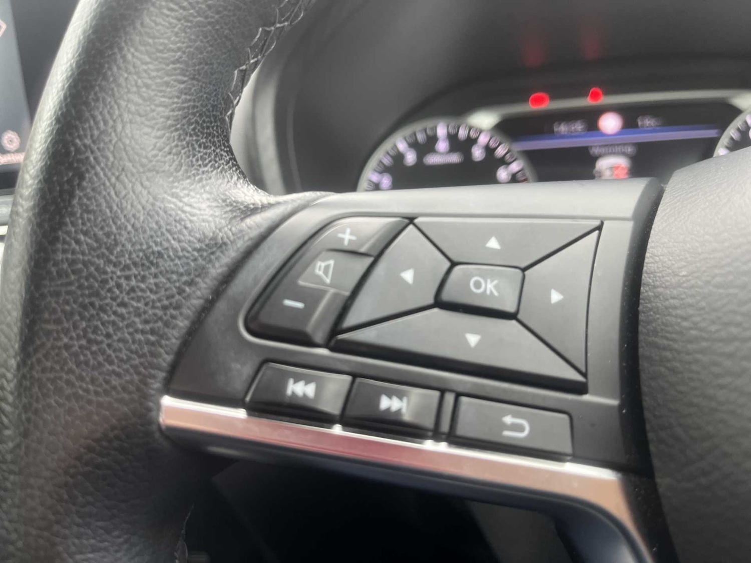 Used Nissan Juke 2022 for sale - 76600120: Photo 24