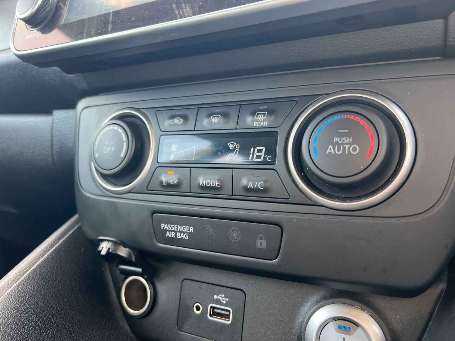 Used Nissan Leaf 2022 for sale - 78144537: Photo 11