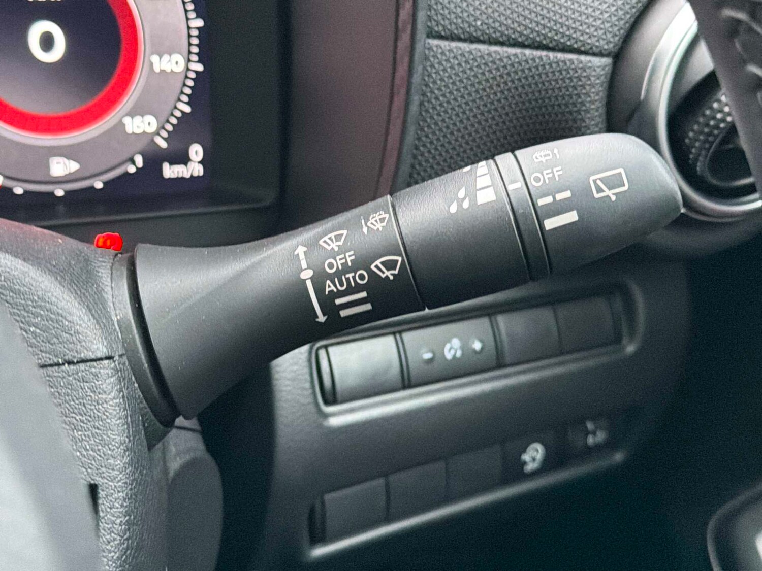 Used Nissan Juke 2024 for sale - 77488405: Photo 25