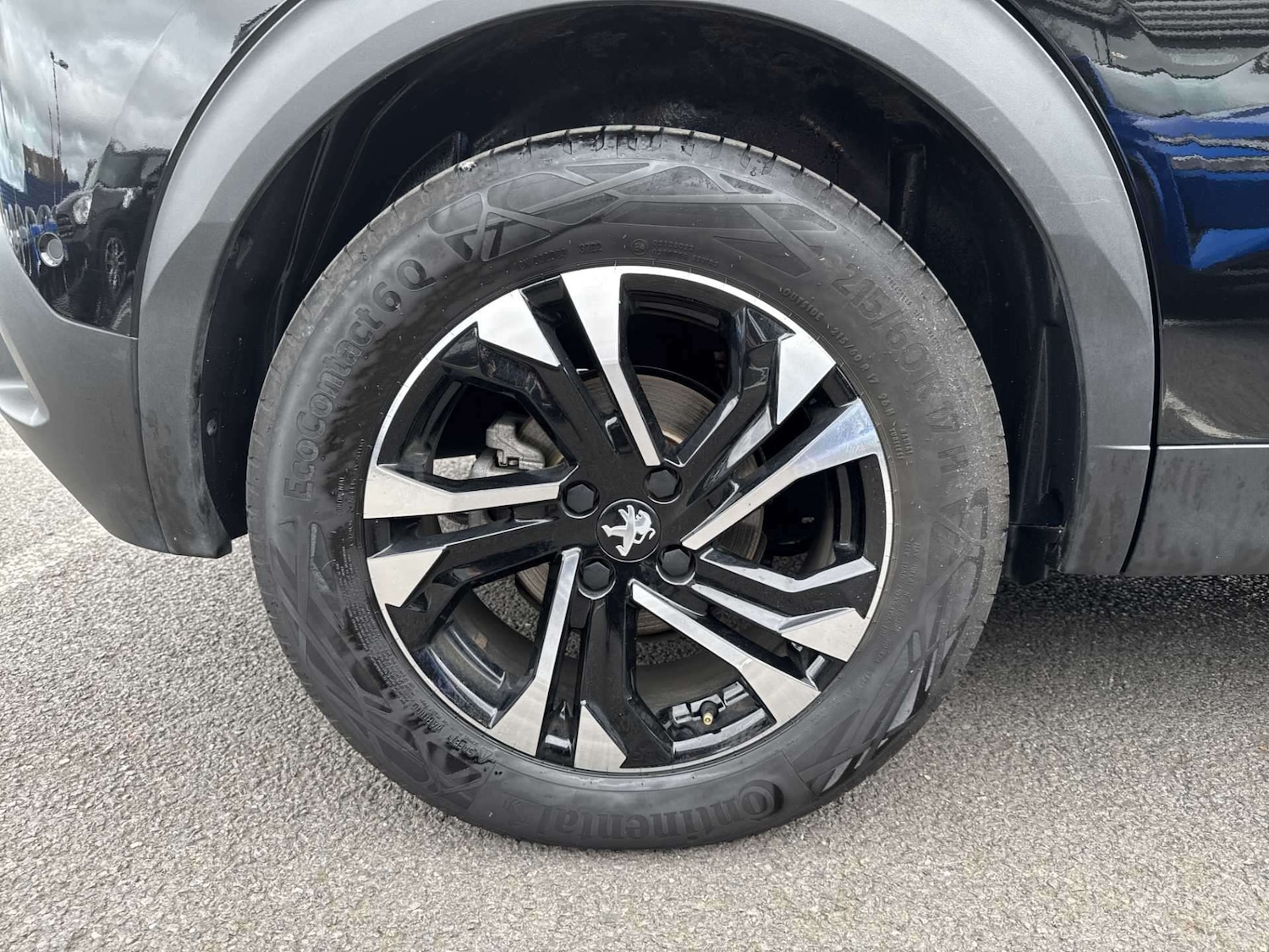 Used Peugeot E-2008 2023 for sale - 76011060: Photo 6