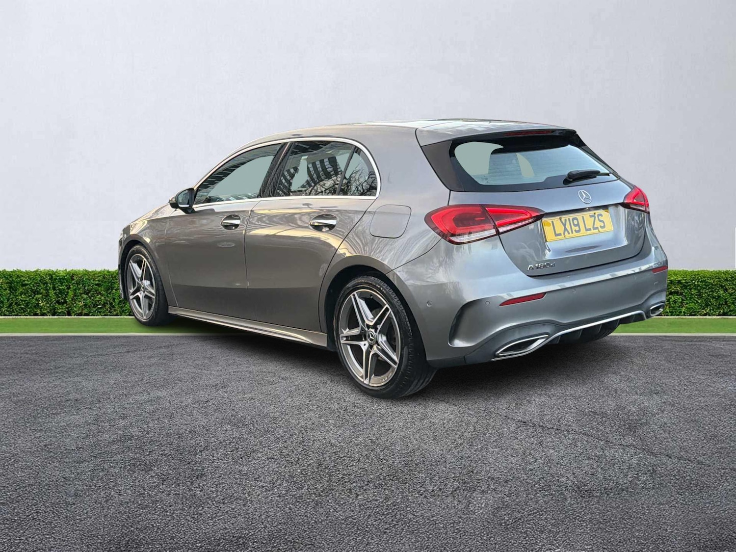 Used Mercedes-Benz A-Class 2019 for sale - 77488131: Photo 2