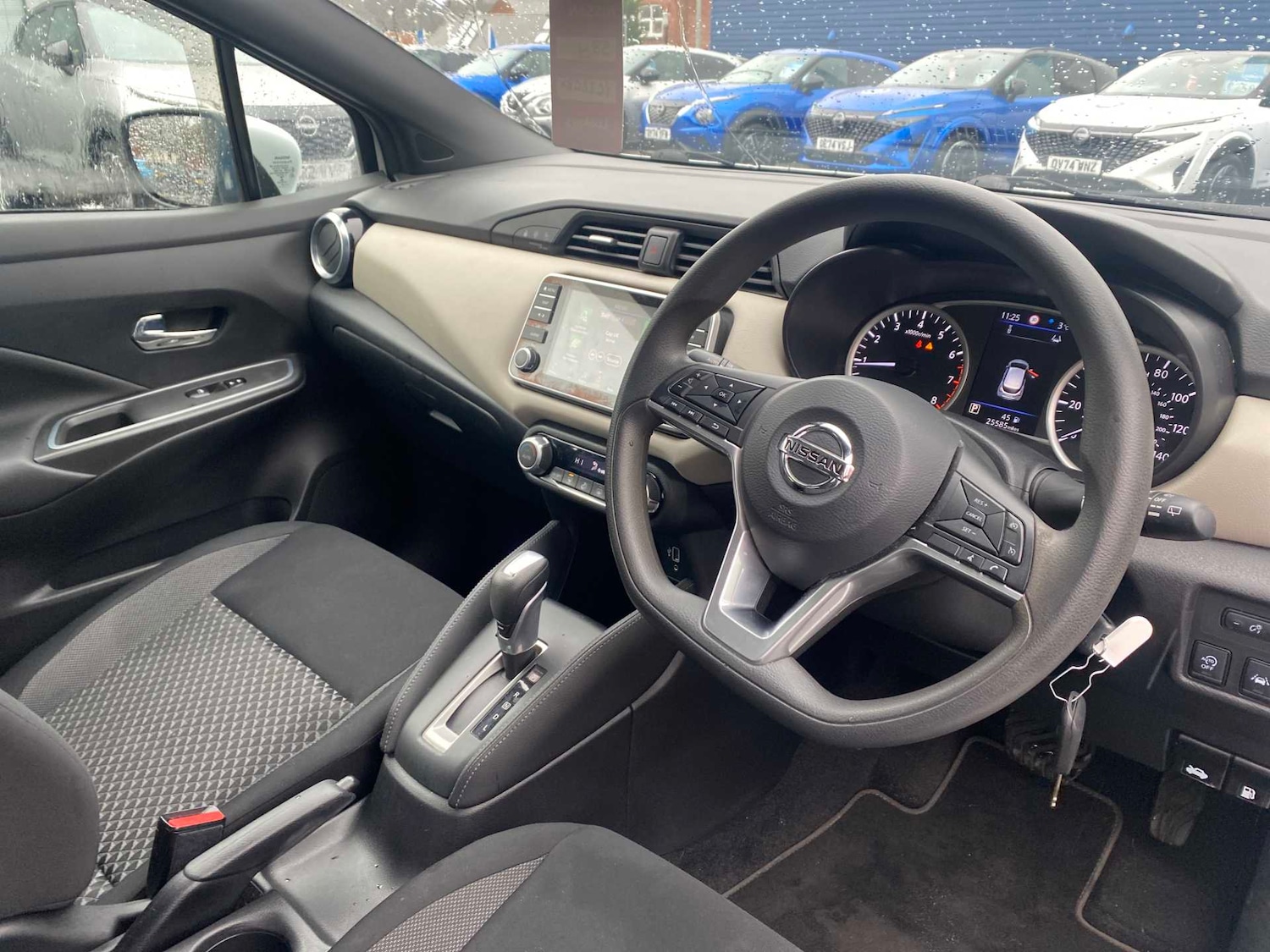 Used Nissan Micra 2022 for sale - 76613640: Photo 14