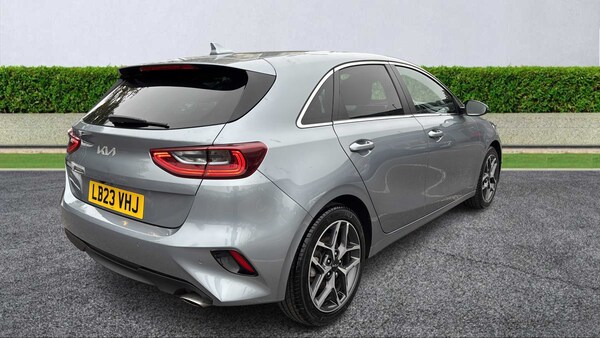 Used Kia Ceed 2023 for sale - 75616072: Photo 17