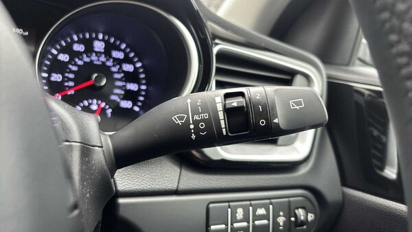 Used Kia Ceed 2023 for sale - 75616072: Photo 25