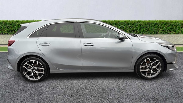 Used Kia Ceed 2023 for sale - 75616072: Photo 3