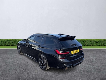 Used BMW 3 Series 2022 for sale - 76525813: Photo