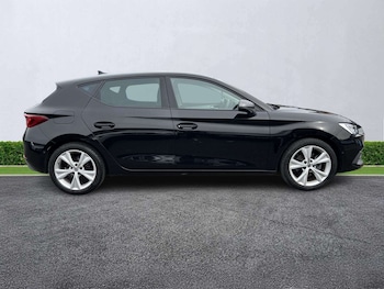 Used SEAT Leon 2023 for sale - 78366807: Photo