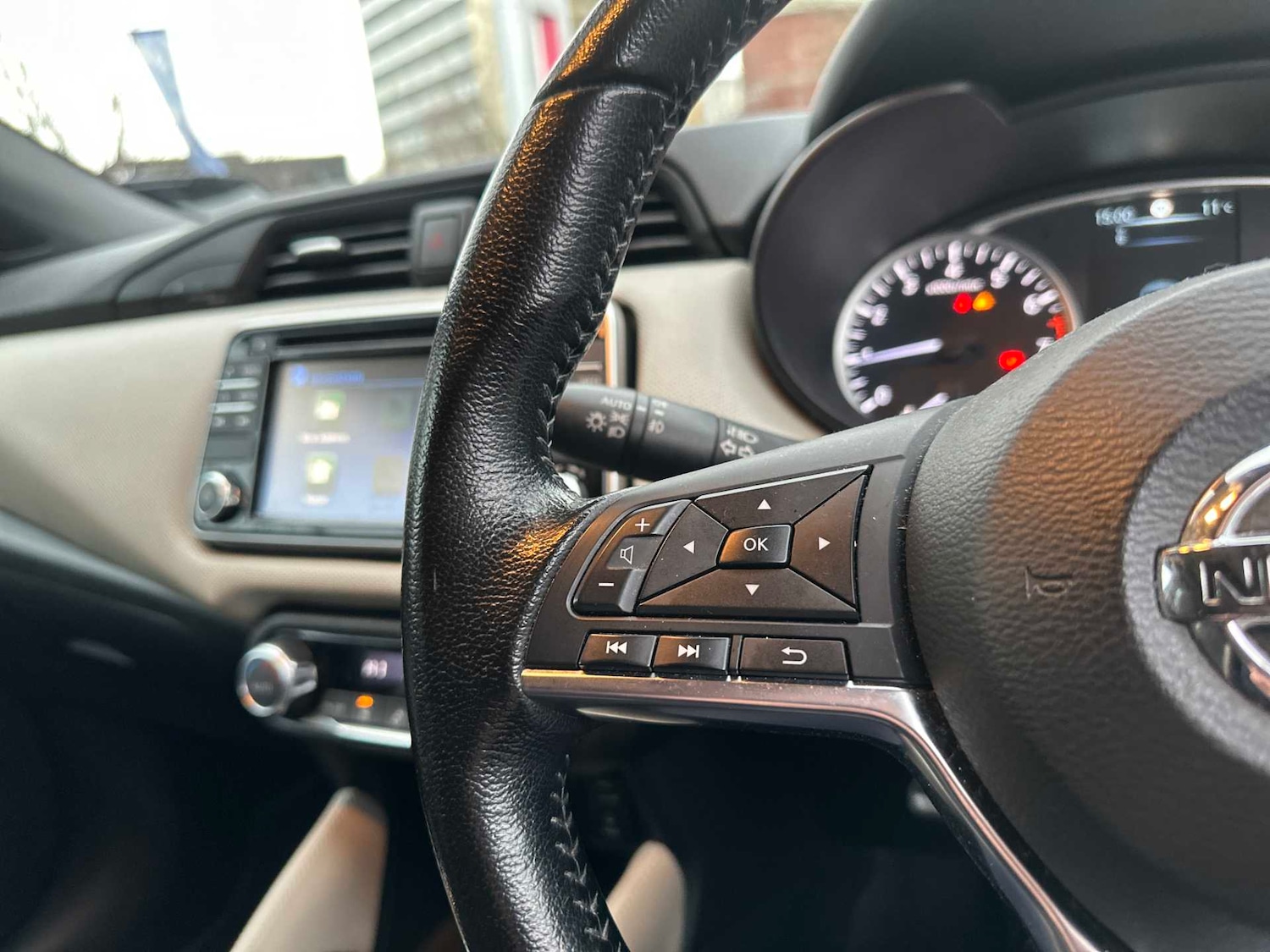 Used Nissan Micra 2017 for sale - 76536599: Photo 24