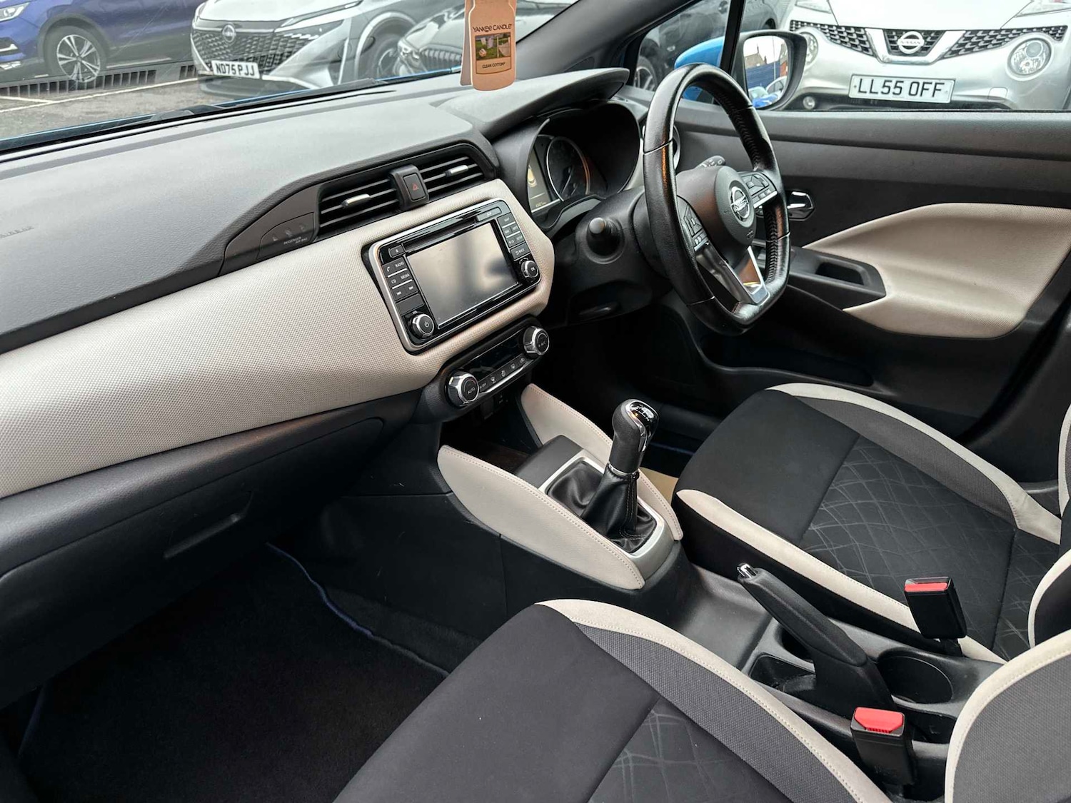 Used Nissan Micra 2017 for sale - 76536599: Photo 7