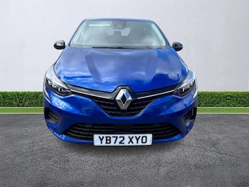 Used Renault Clio 2023 for sale - 78223318: Photo