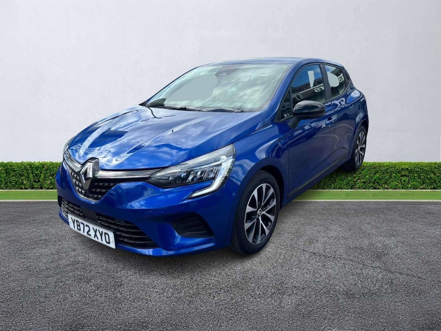 Used Renault Clio 2023 for sale - 78223318: Photo 3