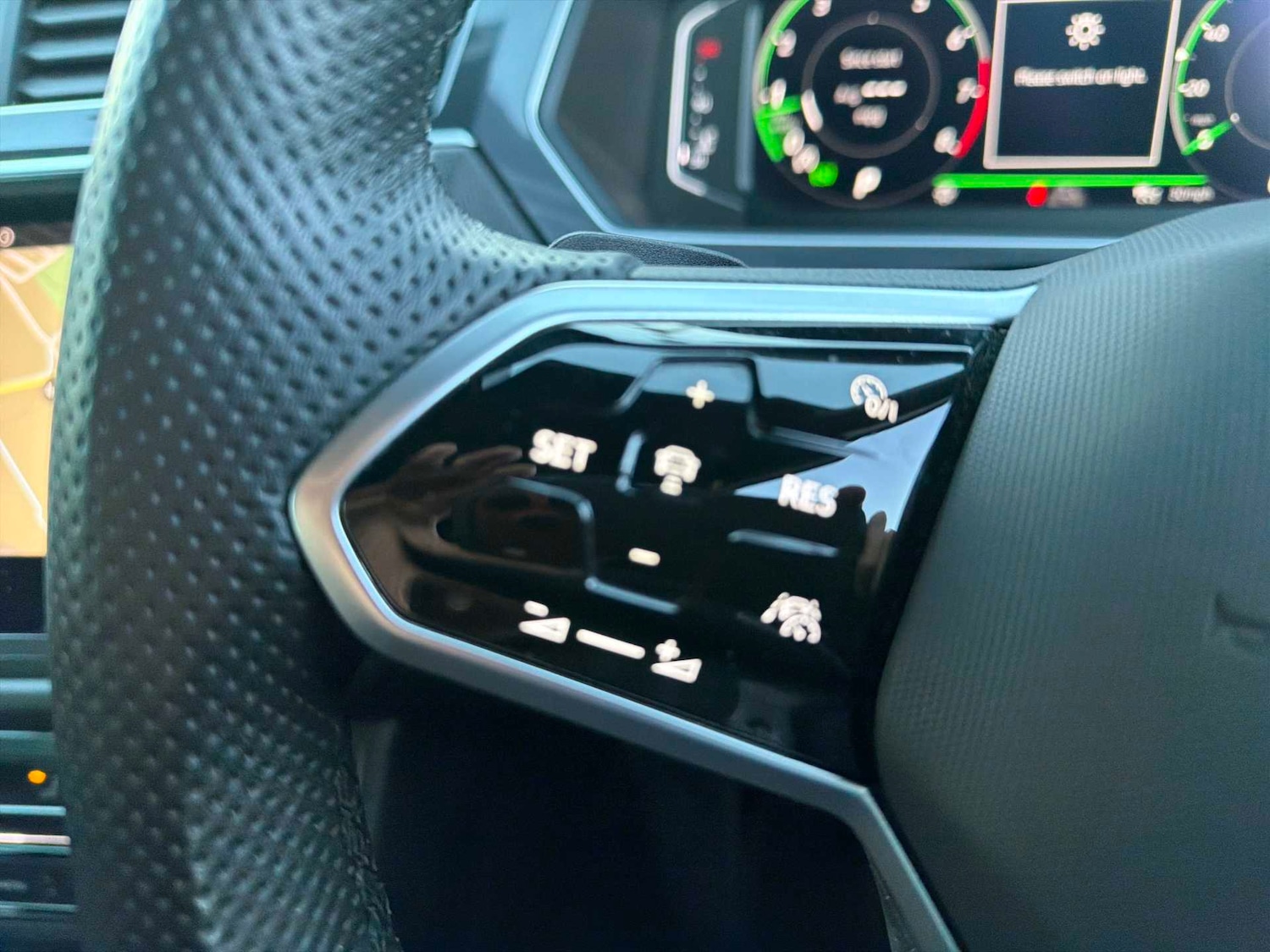 Used Volkswagen Tiguan 2023 for sale - 77555296: Photo 24