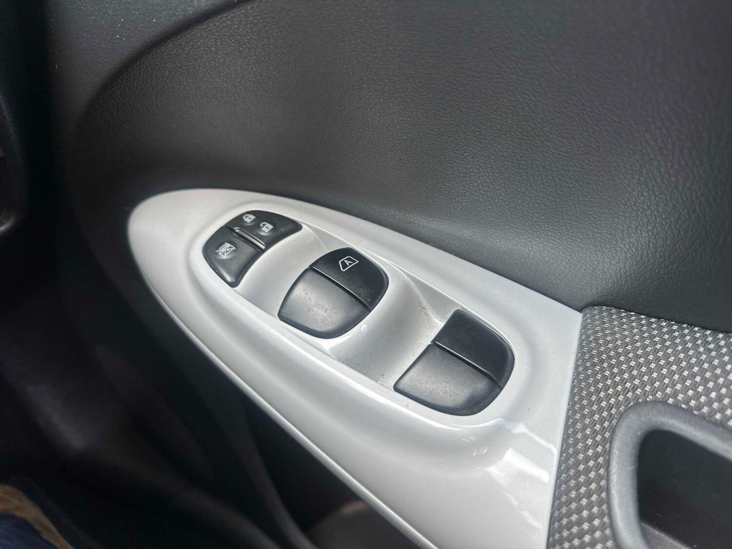 Used Nissan Juke 2017 for sale - 76532446: Photo 20