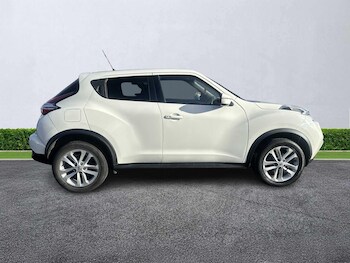 Used Nissan Juke 2017 for sale - 76532446: Photo