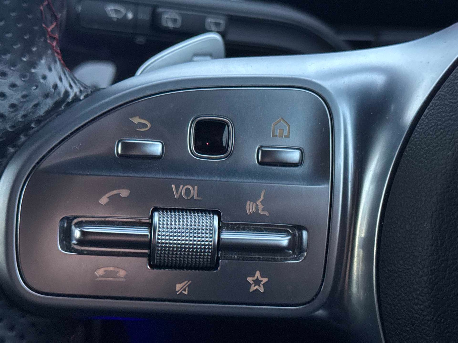 Used Mercedes-Benz EQA 2021 for sale - 76837206: Photo 24