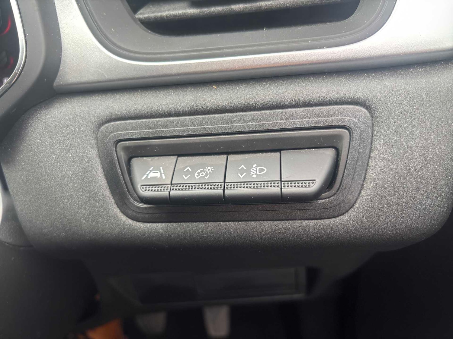 Used Renault Captur 2020 for sale - 78121896: Photo 30