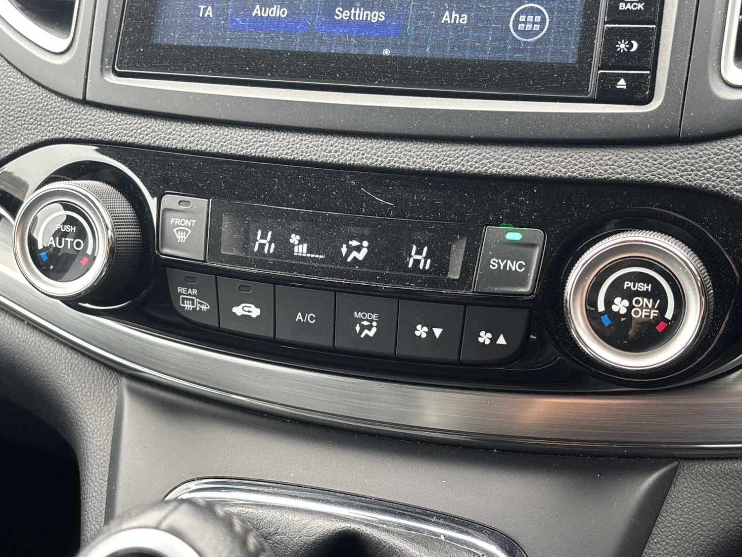 Used Honda CR-V 2017 for sale - 76613646: Photo 11