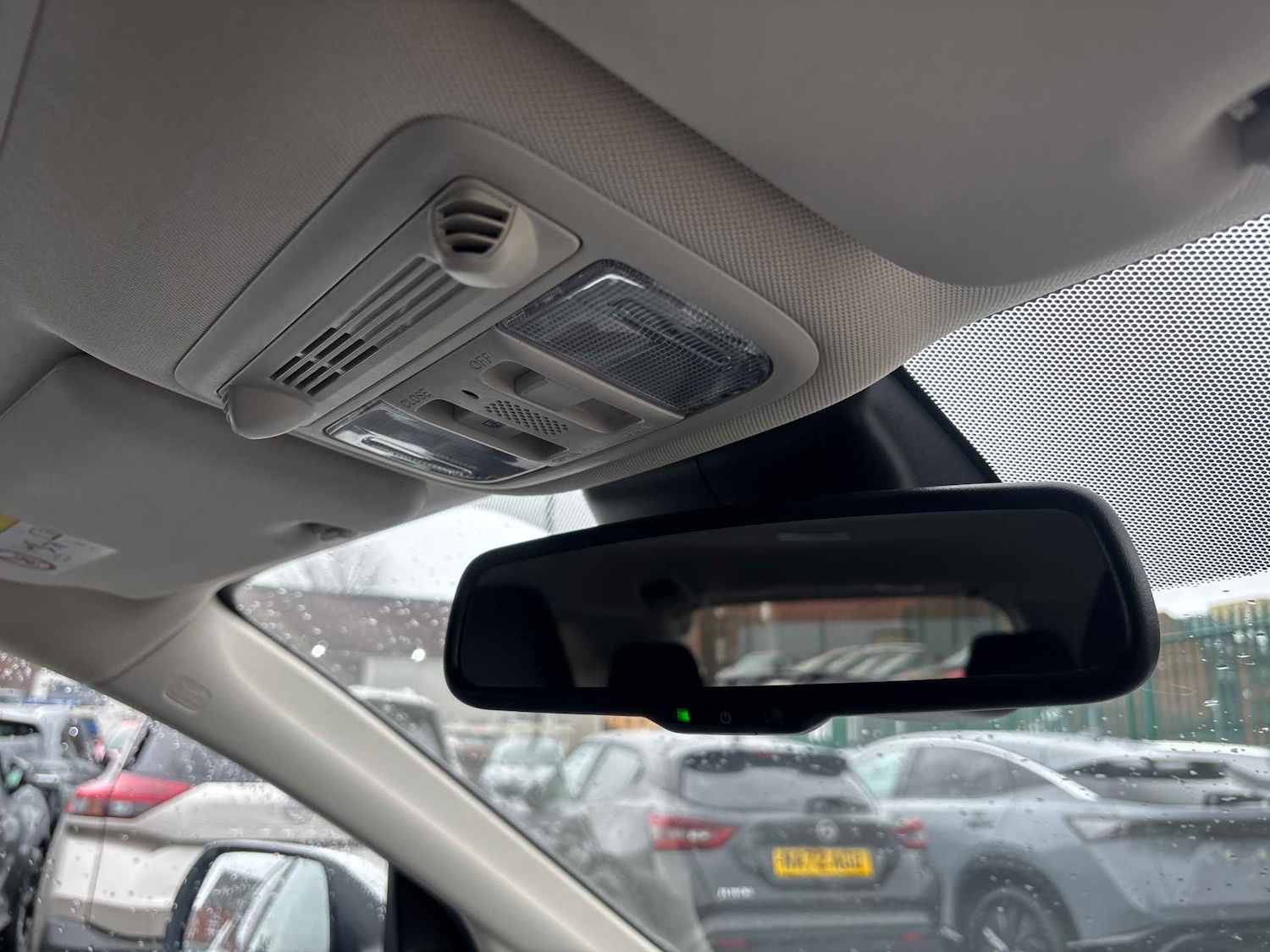 Used Honda CR-V 2017 for sale - 76613646: Photo 13