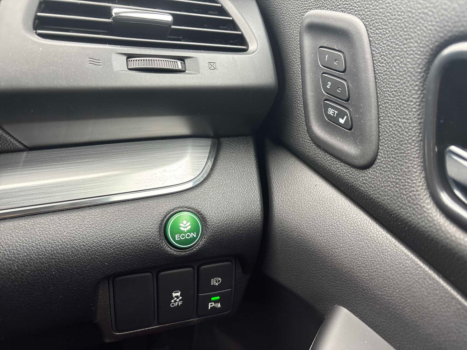 Used Honda CR-V 2017 for sale - 76613646: Photo 28