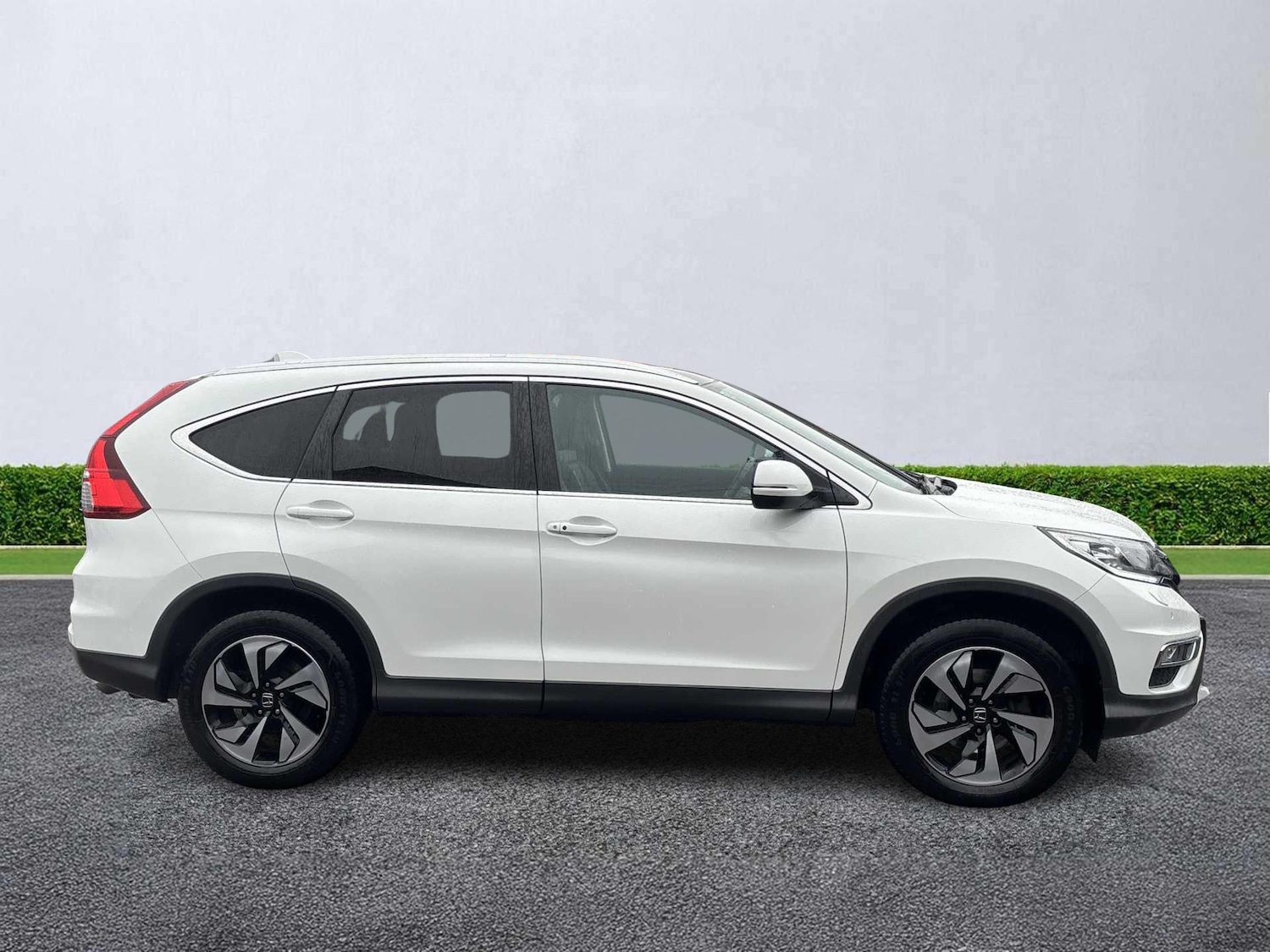 Used Honda CR-V 2017 for sale - 76613646: Photo 3