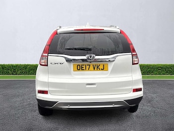 Used Honda CR-V 2017 for sale - 76613646: Photo