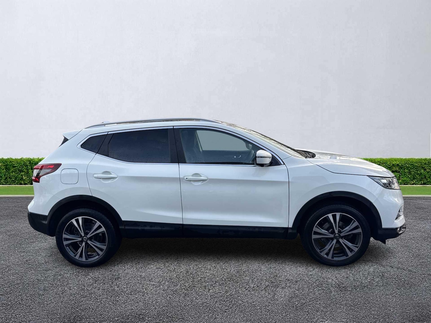 Used Nissan Qashqai 2018 for sale - 76918931: Photo 3