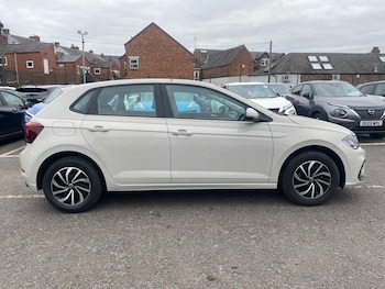 Used Volkswagen Polo 2023 for sale - 78283155: Photo