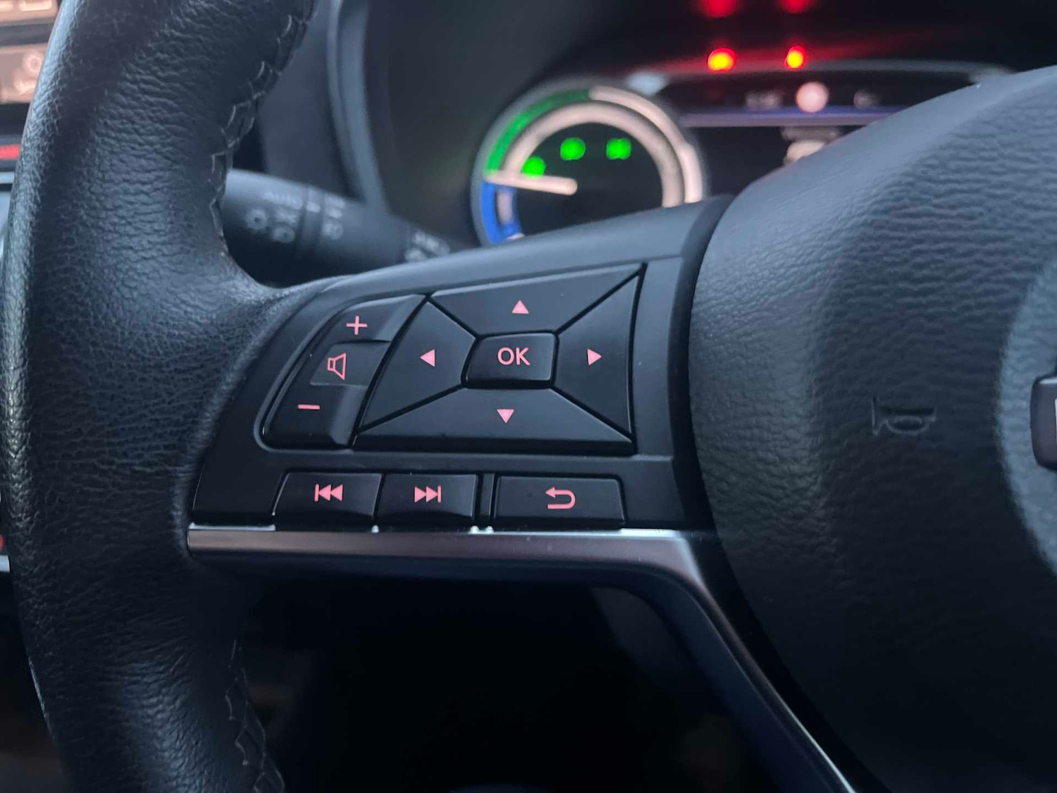 Used Nissan Juke 2022 for sale - 76837203: Photo 24