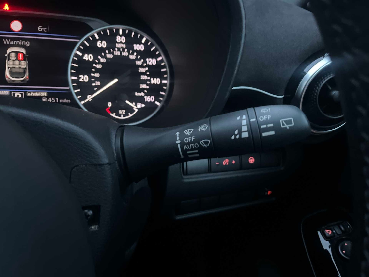 Used Nissan Juke 2022 for sale - 76837203: Photo 25