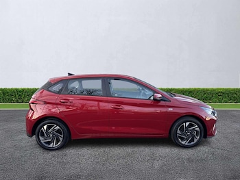 Used Hyundai i20 2023 for sale - 77489450: Photo