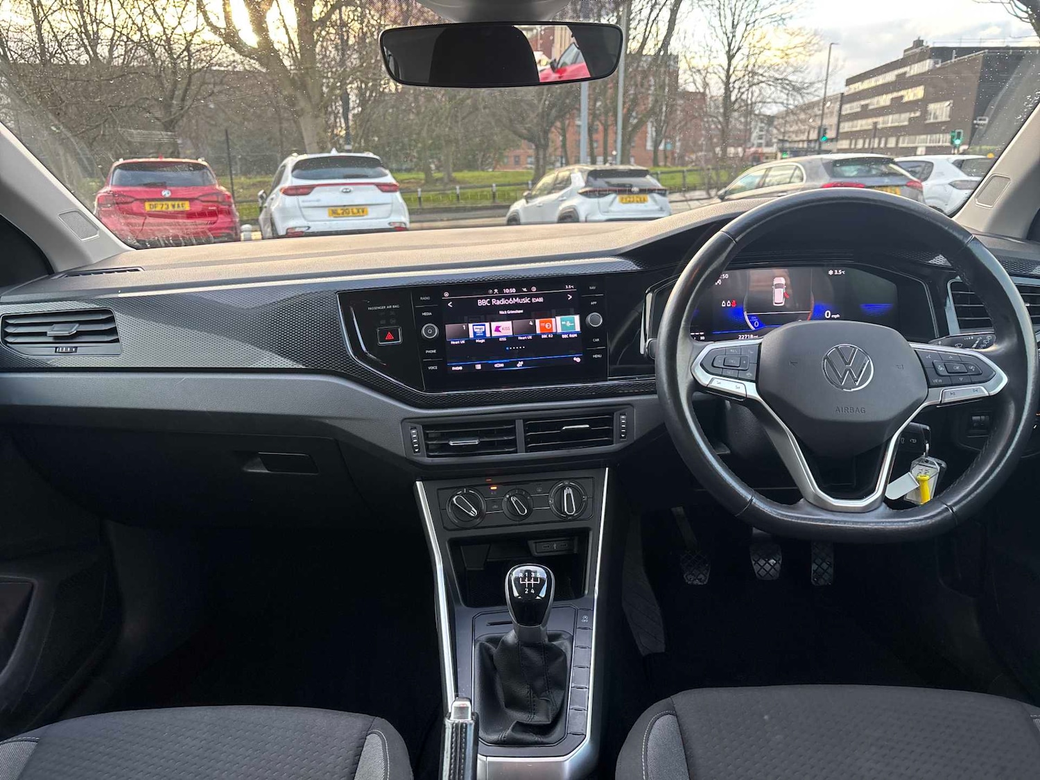 Used Volkswagen Polo 2023 for sale - 77069347: Photo 8