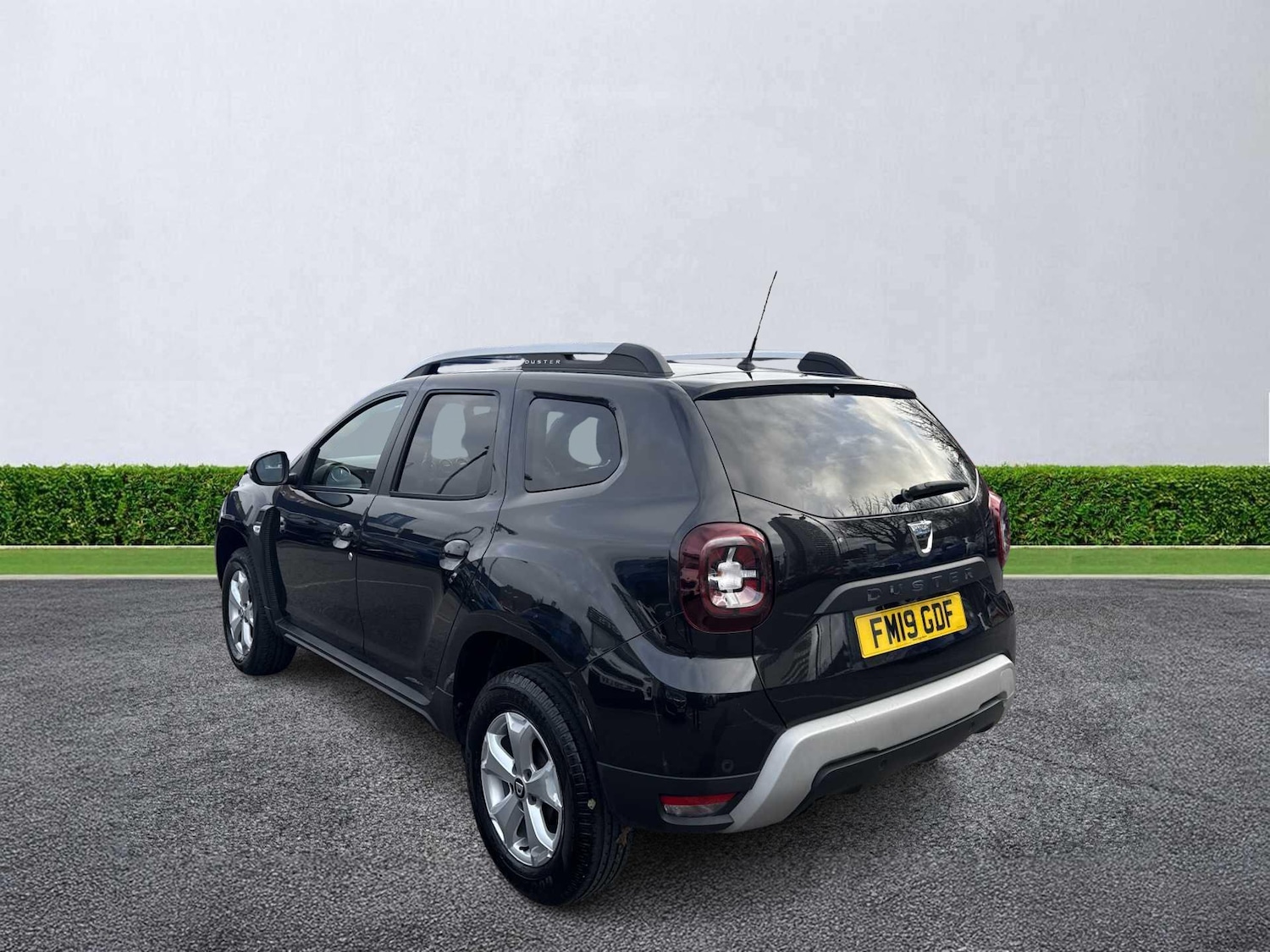 Used Dacia Duster 2019 for sale - 77062268: Photo 2