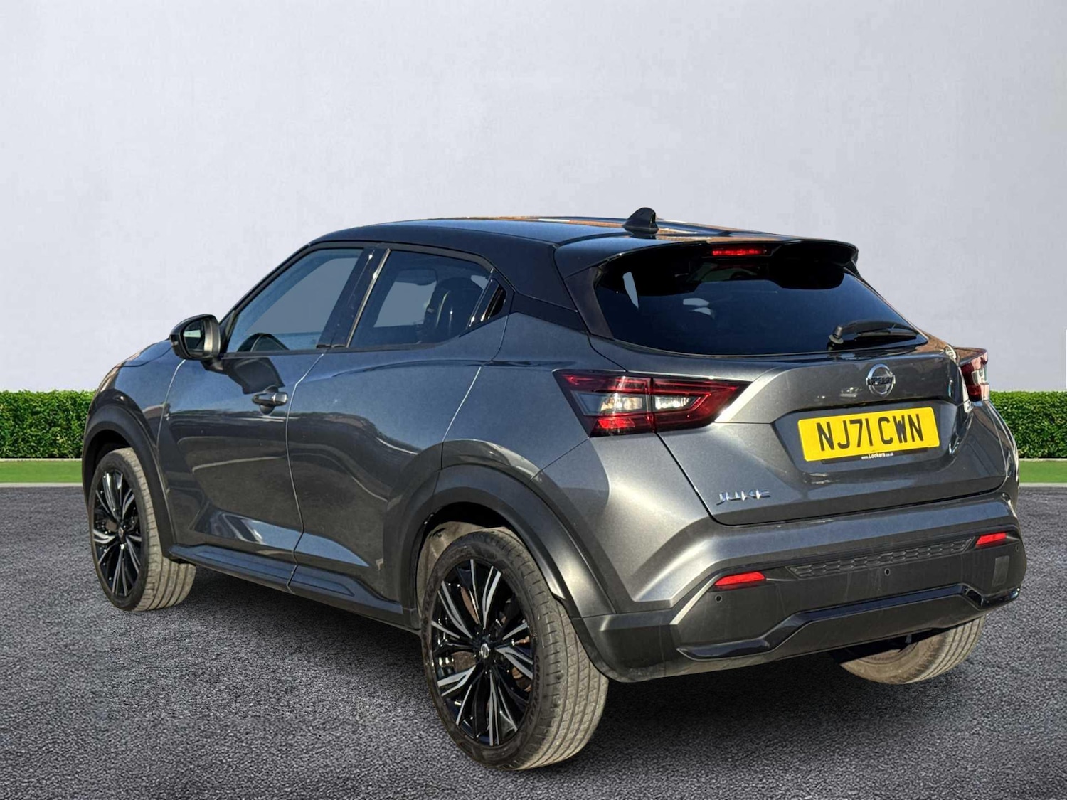 Used Nissan Juke 2021 for sale - 76506141: Photo 2