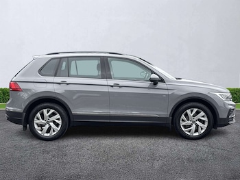 Used Volkswagen Tiguan 2021 for sale - 78882674: Photo