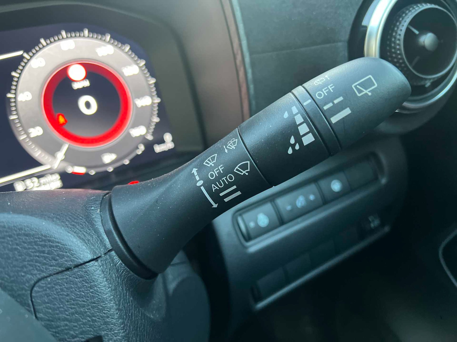 Used Nissan Juke 2025 for sale - 78053579: Photo 22