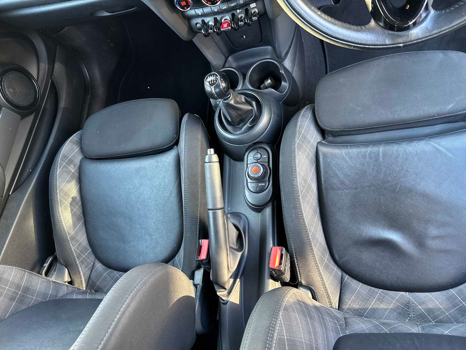 Used MINI Hatch 2018 for sale - 76663808: Photo 12