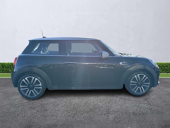 Used MINI Hatch 2018 for sale - 76663808: Photo