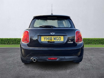 Used MINI Hatch 2018 for sale - 76663808: Photo