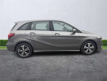 Used Mercedes-Benz B Class 2018 for sale - 79536496: Photo